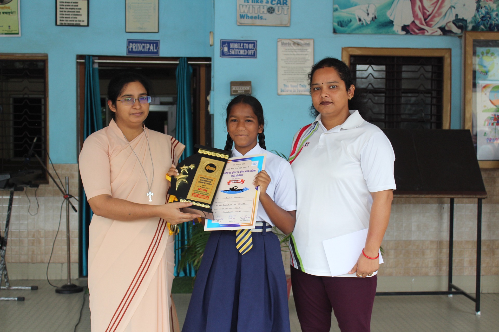 INTERSCHOOL SWIMING COMPETIT...