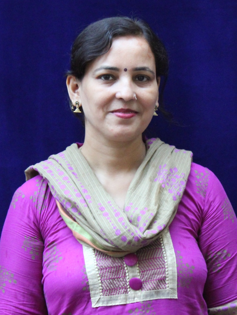 PINKY KAPOOR